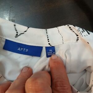 APT.9 White and Black Blouse